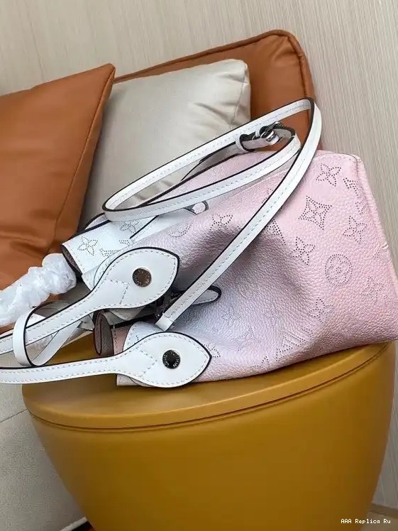 AAA Pruses Bags PM VUITTON LOUIS HINA 0703